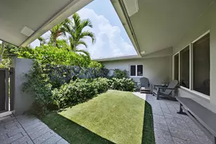 3652 NE 18th Ave, Oakland Park, FL 33334 - Photo 5