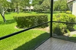 406 Buttonwood Pl, Boca Raton, FL 33431 - Photo 5