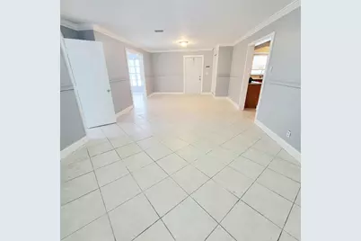 2021 NW 64th Avenue #Unit a, Sunrise, FL 33313 - Photo 5