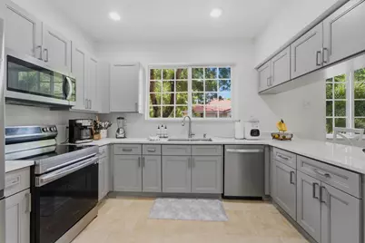 4542 Danson Way, Delray Beach, FL 33445 - Photo 9