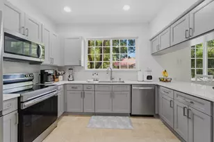 4542 Danson Way, Delray Beach, FL 33445 - Photo 9