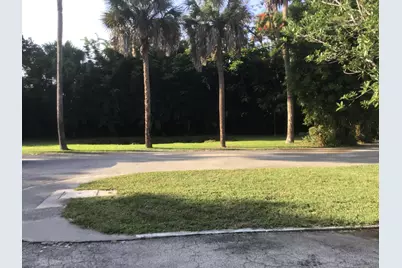 2019 SW 29th Avenue, Fort Lauderdale, FL 33312 - Photo 9