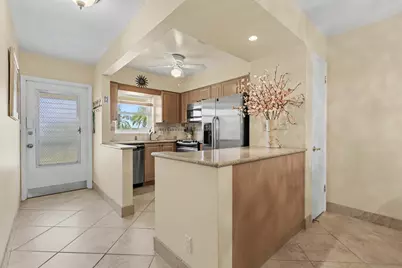 298 SE 6th Avenue #18, Pompano Beach, FL 33060 - Photo 13