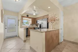 298 SE 6th Ave, Pompano Beach, FL 33060 - Photo 13