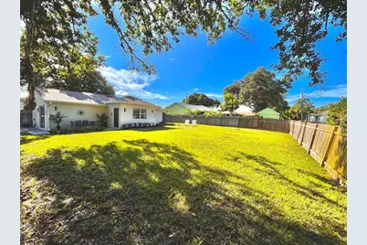 1049 Phelps Street, Sebastian, FL 32958 - Photo 5