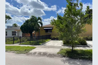 1954 Buchanan Street #FR, Hollywood, FL 33020 - Photo 1