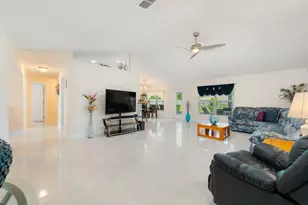2601 SE Caladium Ave, Port Saint Lucie, FL 34952 - Photo 3