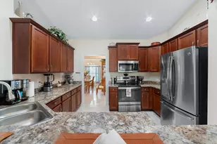 2601 SE Caladium Ave, Port Saint Lucie, FL 34952 - Photo 9