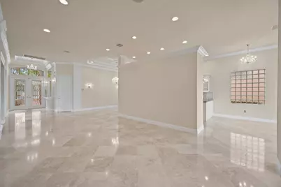 8887 Via Prestigio W, Wellington, FL 33411 - Photo 15