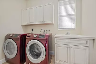 8887 Via Prestigio W, Wellington, FL 33411 - Photo 25