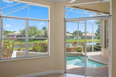 8887 Via Prestigio W, Wellington, FL 33411 - Photo 11