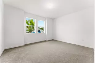 10864 SW Orana Dr, Port Saint Lucie, FL 34987 - Photo 9