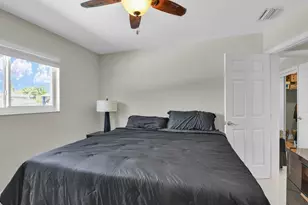 1218 SW 2nd Ave, Pompano Beach, FL 33060 - Photo 29