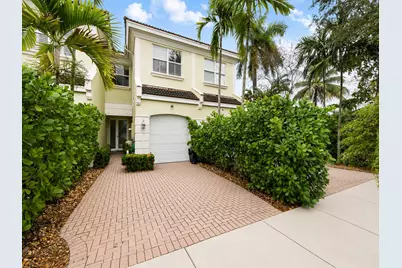 1226 NE 14th Avenue, Fort Lauderdale, FL 33304 - Photo 1