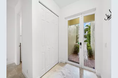 1226 NE 14th Avenue, Fort Lauderdale, FL 33304 - Photo 21