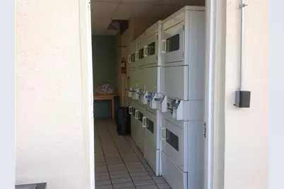 2555 NE 11th Street #803, Fort Lauderdale, FL 33304 - Photo 15