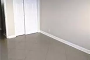 2555 NE 11th St, Fort Lauderdale, FL 33304 - Photo 23