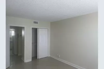 2555 NE 11th Street #803, Fort Lauderdale, FL 33304 - Photo 15