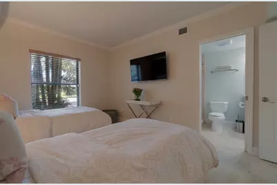 13400 Polo Road W #104, Wellington, FL 33414 - Photo 19