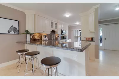13400 Polo Road W #104, Wellington, FL 33414 - Photo 5