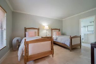 13400 Polo Rd W, Wellington, FL 33414 - Photo 15
