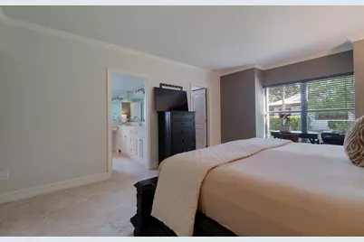 13400 Polo Road W #104, Wellington, FL 33414 - Photo 9