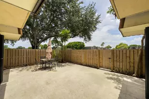 187 Charter Way, West Palm Beach, FL 33407 - Photo 5