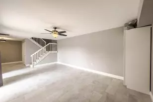 187 Charter Way, West Palm Beach, FL 33407 - Photo 9