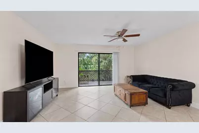1303 Lakeview Drive E, Royal Palm Beach, FL 33411 - Photo 3