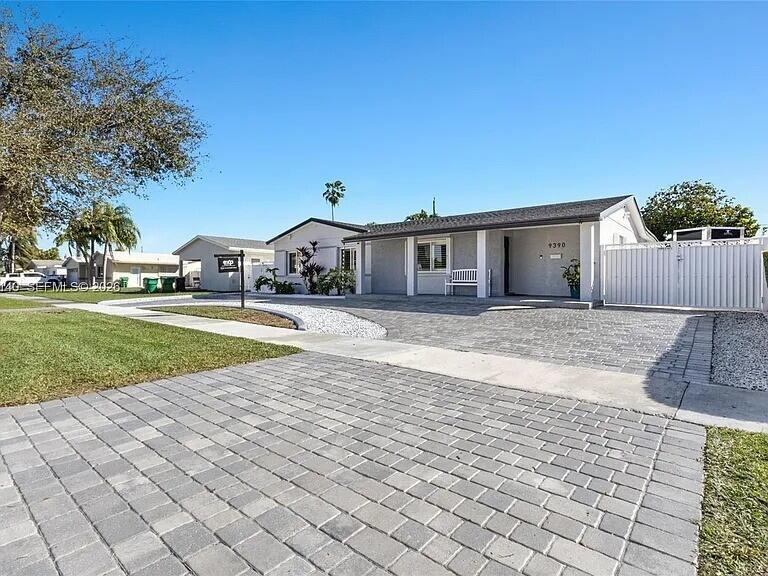 9390 SW 190th St - 9390 SW 190th St, Cutler Bay, FL 33157 Luxury Property | Jose Angel Pina