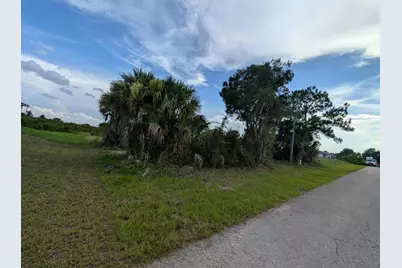 3015 64th Street W, Lehigh Acres, FL 33971 - Photo 11