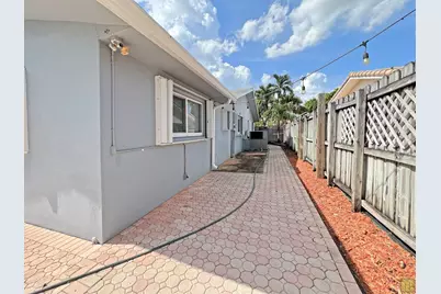 3318 NW 68th Court, Fort Lauderdale, FL 33309 - Photo 27