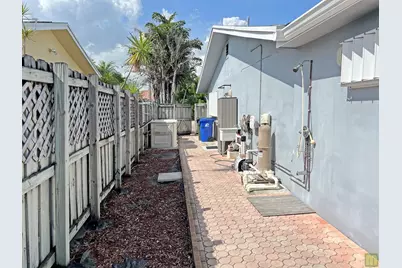 3318 NW 68th Court, Fort Lauderdale, FL 33309 - Photo 25