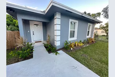 723 20th Street, West Palm Beach, FL 33407 - Photo 1