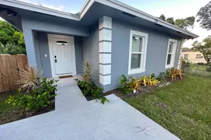 723 20th St, West Palm Beach, FL 33407 - Photo 1
