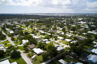 1189 NW 15th Street, Stuart, FL 34994 - Photo 33