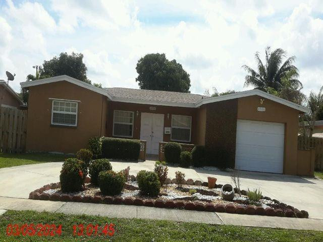 4506 NW 39th St - 4506 NW 39th St, Lauderdale Lakes, FL 33319 Luxury Property | Jose Angel Pina