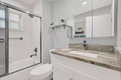 7906 Lake Sands Drive, Delray Beach, FL 33446 - Photo 15