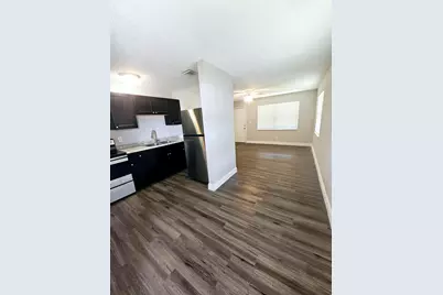1556 W 20th Street, Riviera Beach, FL 33404 - Photo 3