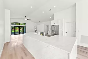 15931 Canosa Ct, Wellington, FL 33414 - Photo 5