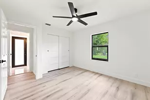 15931 Canosa Ct, Wellington, FL 33414 - Photo 21