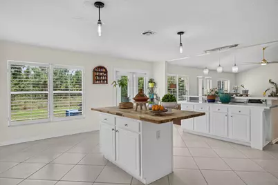 5758 Benbow Court, Port Saint Lucie, FL 34986 - Photo 11