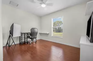 5758 Benbow Ct, Port Saint Lucie, FL 34986 - Photo 23