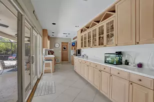 2756 NE 35th St, Fort Lauderdale, FL 33306 - Photo 9