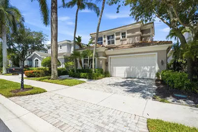 136 Andalusia Way, Palm Beach Gardens, FL 33418 - Photo 3