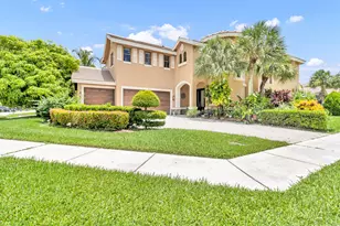 3546 Collonade Dr, Wellington, FL 33449 - Photo 1