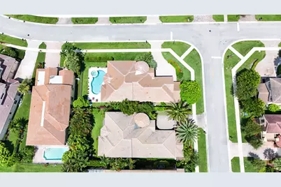 3546 Collonade Drive, Wellington, FL 33449 - Photo 35