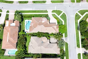 3546 Collonade Dr, Wellington, FL 33449 - Photo 35