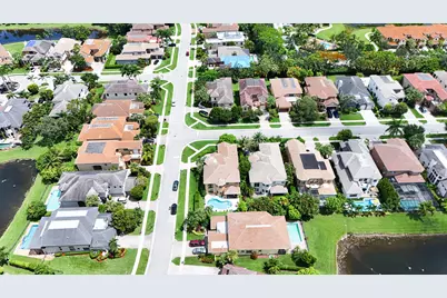 3546 Collonade Drive, Wellington, FL 33449 - Photo 37