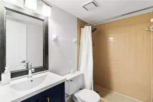 324 City View Dr, Fort Lauderdale, FL 33311 - Photo 13